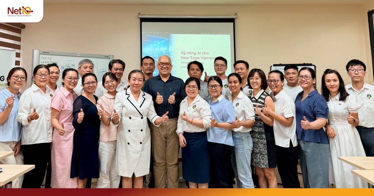 Khi AI Không Chỉ Là Công Cụ, Mà Là Câu Chuyện Về Tư Duy, Dữ Liệu Và Tri Thức Vận Hành